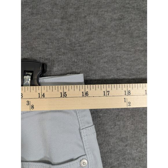 Gloria Vanderbilt Amanda Tapered Leg Light Blue Jeans Womens Size 12 Petite - Picture 6 of 9